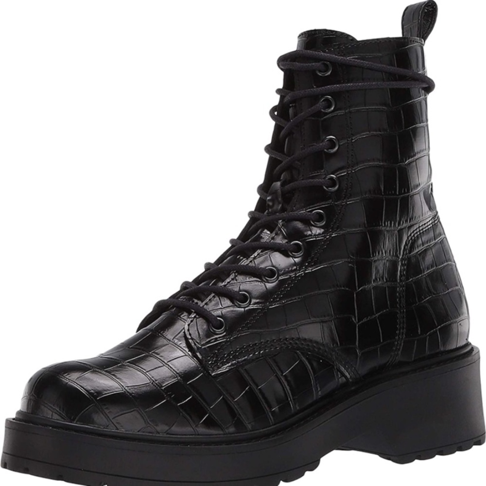 Steve Madden tornado combat boots